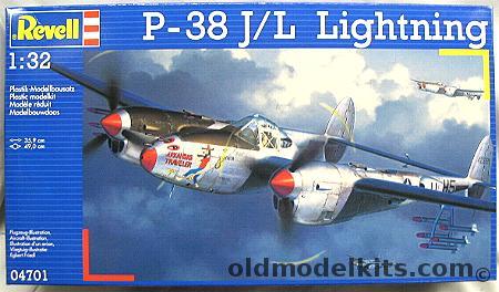 Revell 1/32 Lockheed P-38 J or P-38 L Lightning, 04701 plastic model kit